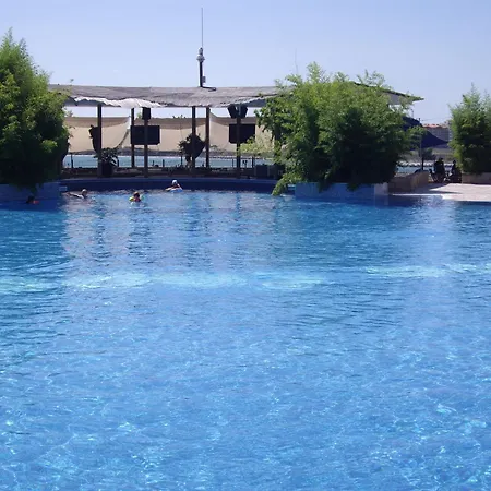 Relaks W Marina Cape 88 شقة